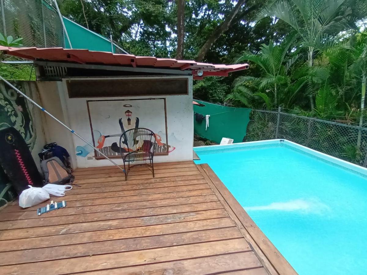 Burnt Toast Surfcamp Hotel Nosara Exterior photo